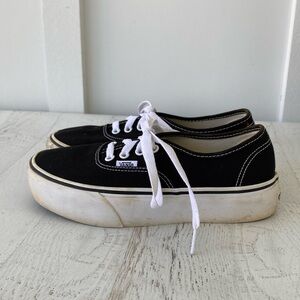 Black Platform Vans women’s 7 mens 5.5